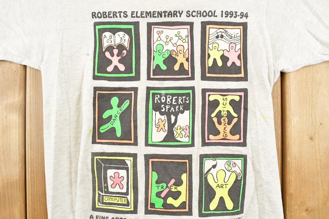 Vintage 1990's Roberts Elementary Souvenir Travel T-Shirt Youth L from propervintagecanada