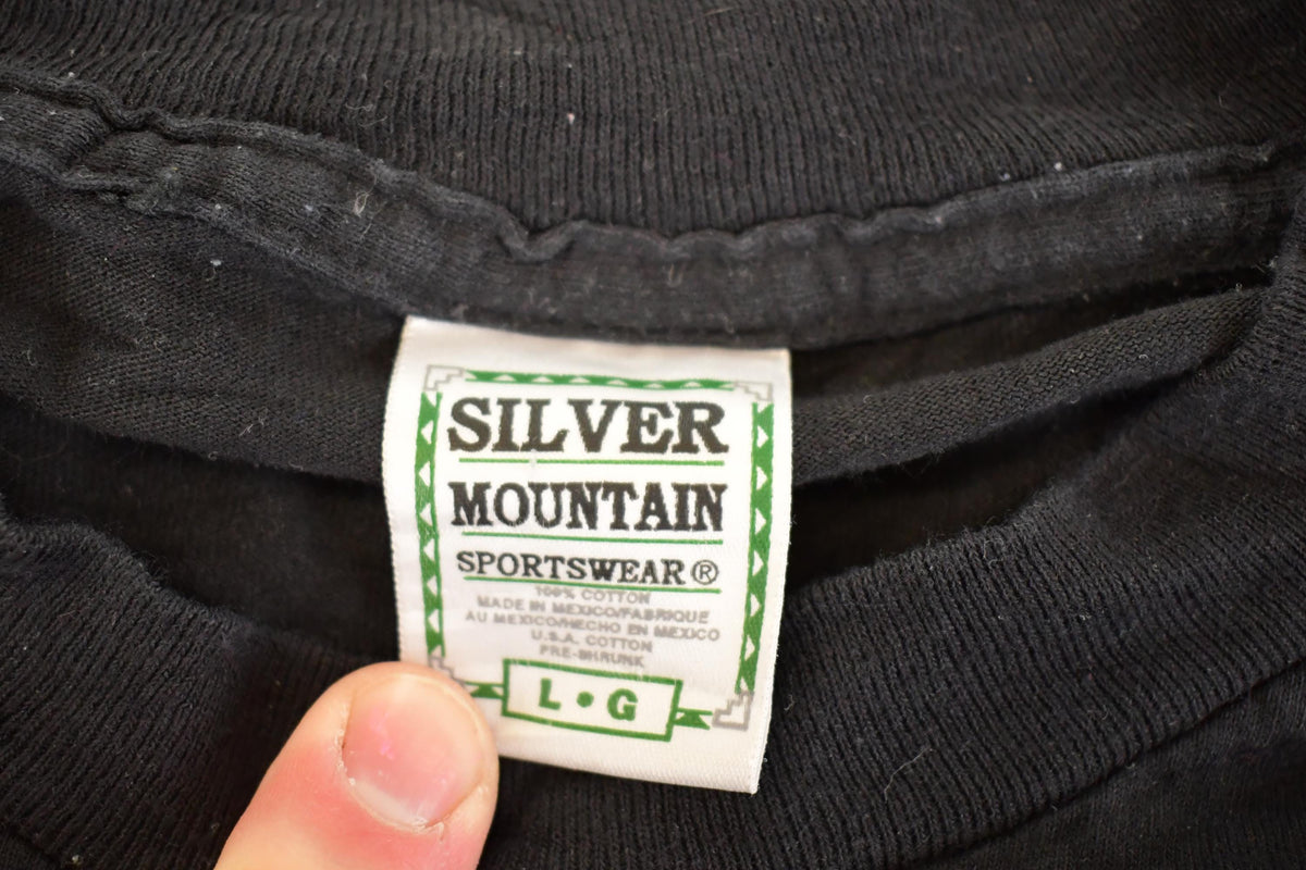 Vintage 1990's Still Perfect Souvenir Funny Shoebox T-Shirt Men's M from propervintagecanada