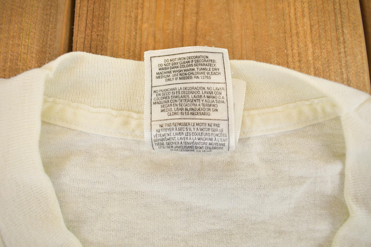 Vintage 1990's The Magic of Alexandria Balloon Festival Single Stitch Graphic Souvenir T-Shirt Men's L from propervintagecanada