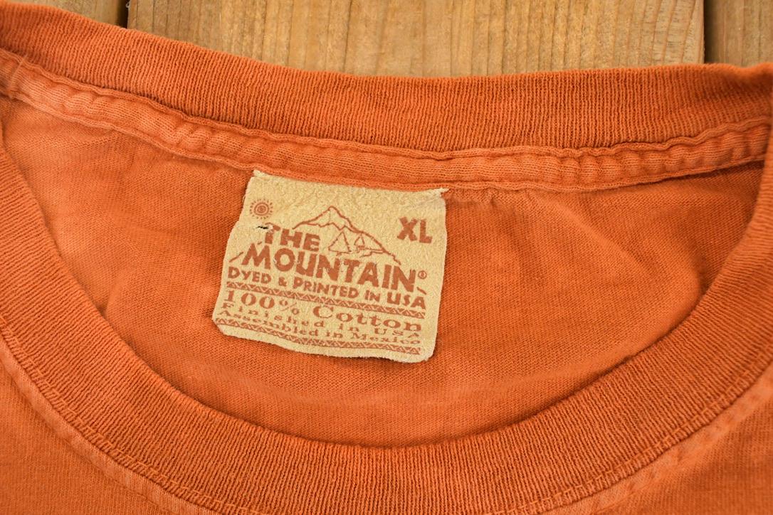 Vintage 1990's Tiger Tye Dye Souvenir The Mountain Outdoorsman T-Shirt Men's XL from propervintagecanada