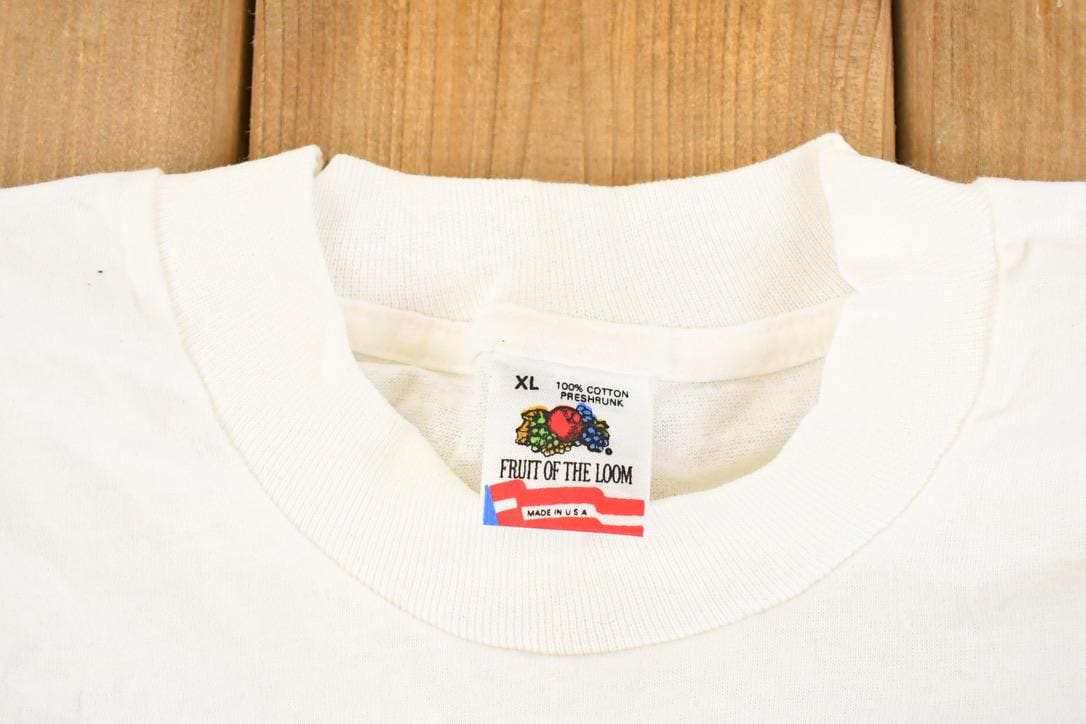 Vintage 1990's White Bear Senior High School Souvenir Reunion T-Shirt Men's L from propervintagecanada