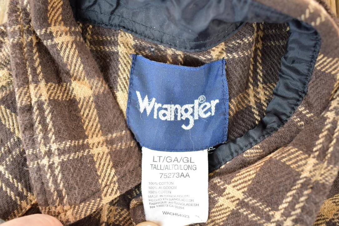 Vintage 1990's Wrangler Plaid Button Up Western Shirt Made In USA Men's Large from propervintagecanada