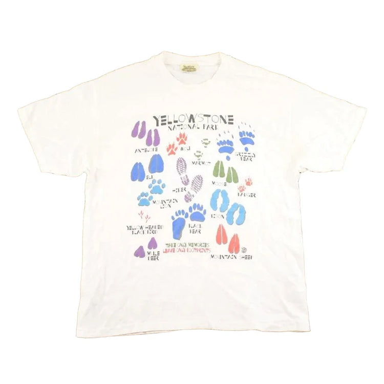 Vintage 1990's Yellowstone National Park Souvenir Travel T-Shirt Men's M from propervintagecanada