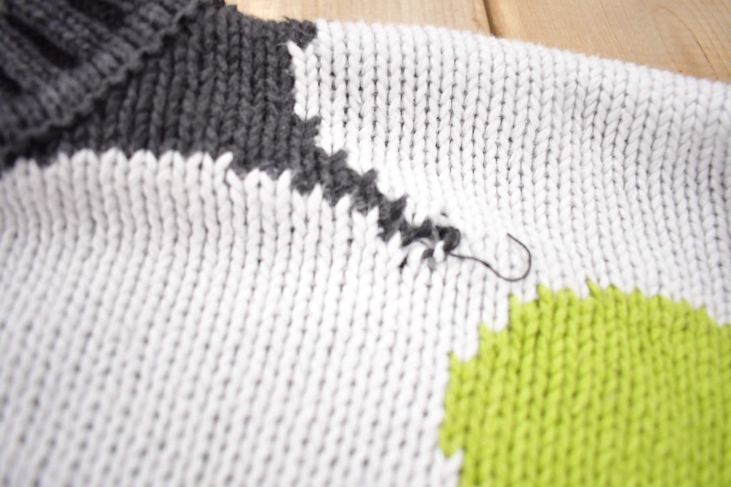 Vintage 1990s 100% Pinwheels Wool Knit Sweater from propervintagecanada