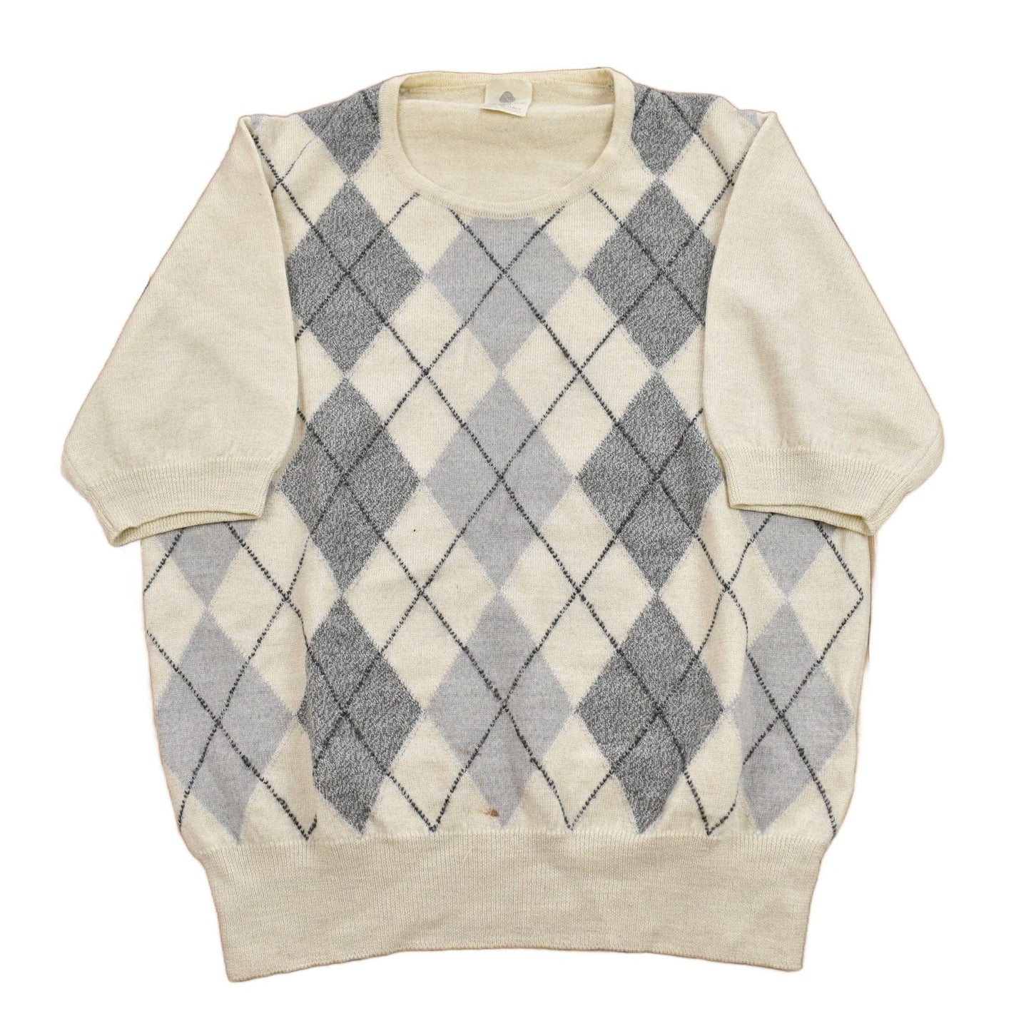 Vintage 1990s 100% Virgin Wool Patterned Sweater Women's S from propervintagecanada