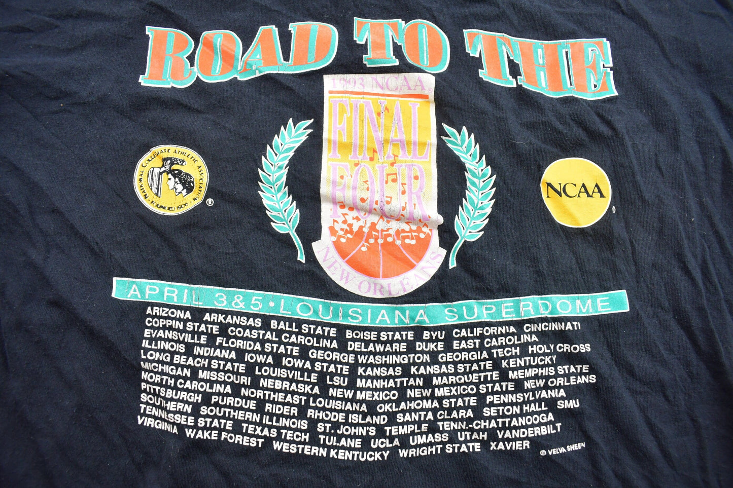 Vintage 1990s 1993 Road to the Final Four "March Madness" University Collegiate T-Shirt Men's Large from propervintagecanada