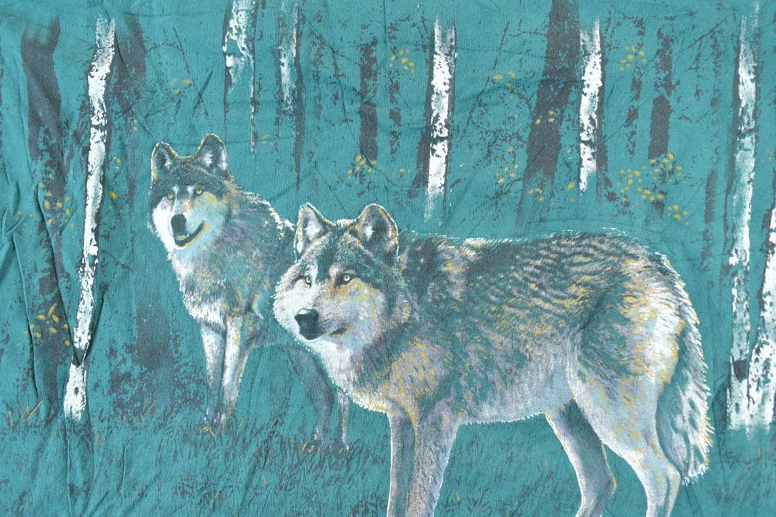 Vintage 1990s 2 Wolves All Over Print Outdoors T-Shirt Men's XL from propervintagecanada
