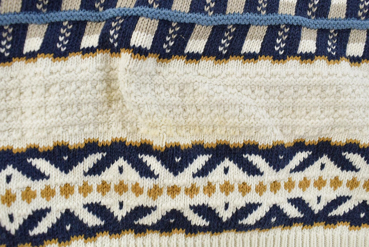 Vintage 1990s 417 Van Heusen Knit Crewneck Sweater Men's S from propervintagecanada
