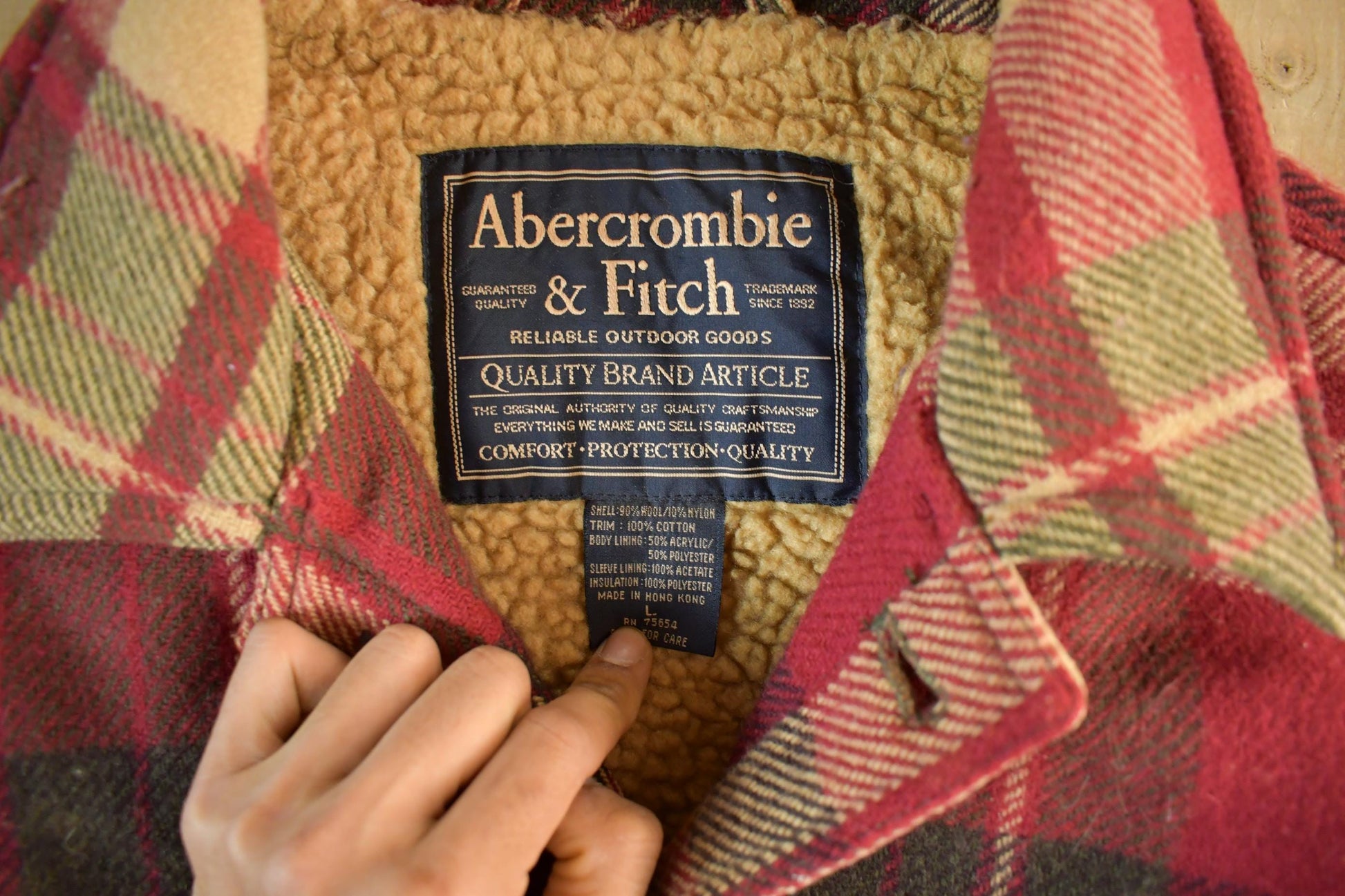 Vintage 1990s Abercrombie & Fitch Sherpa Lined Flannel Jacket Men's Large from propervintagecanada