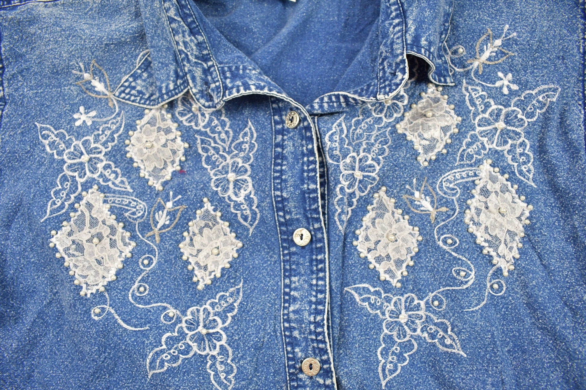 Vintage 1990s Abstract Button Up Shirt Men's 2XL from propervintagecanada