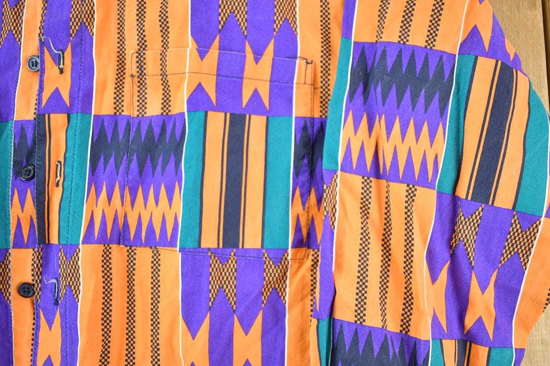 Vintage 1990s Abstract Pattern Aztec Button Up Western Style Shirt Women's M from propervintagecanada