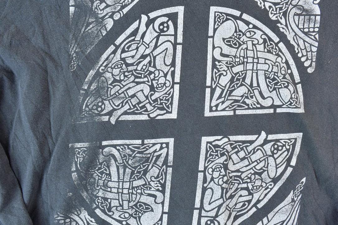 Vintage 1990s Abstract Pattern Church Pattern Crewneck Sweatshirt Men's XL from propervintagecanada