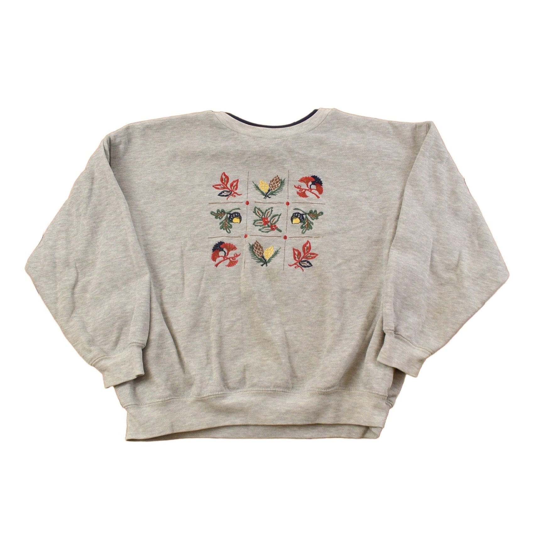 Vintage 1990s Acorns and Pinecones Themed Crewneck Sweatshirt Men's S from propervintagecanada