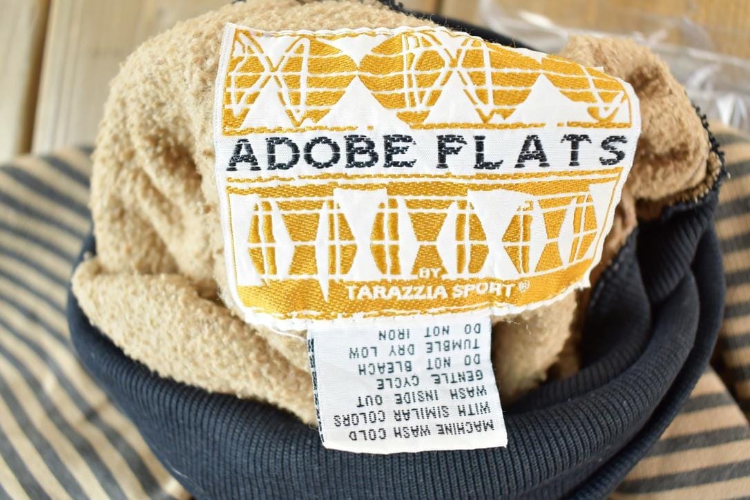 Vintage 1990s Adobe Flats Aztec Turtleneck Sweatshirt Mens S from propervintagecanada