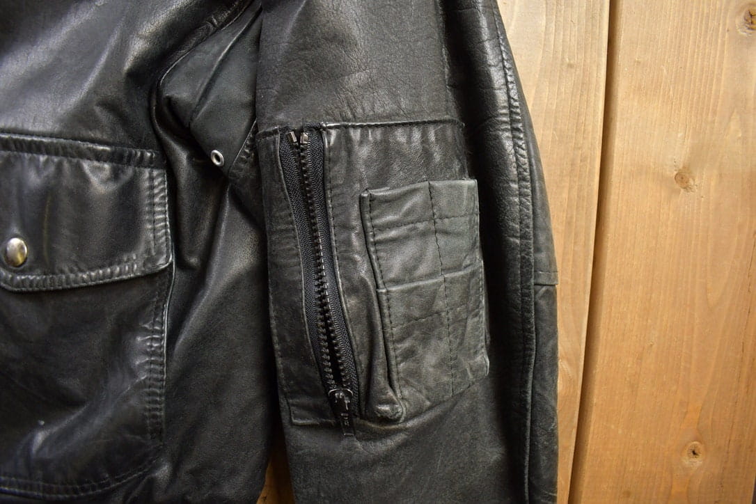 Vintage 1990s Aeropostale Olde Hide House Leather Bomber Jacket Men's Large from propervintagecanada