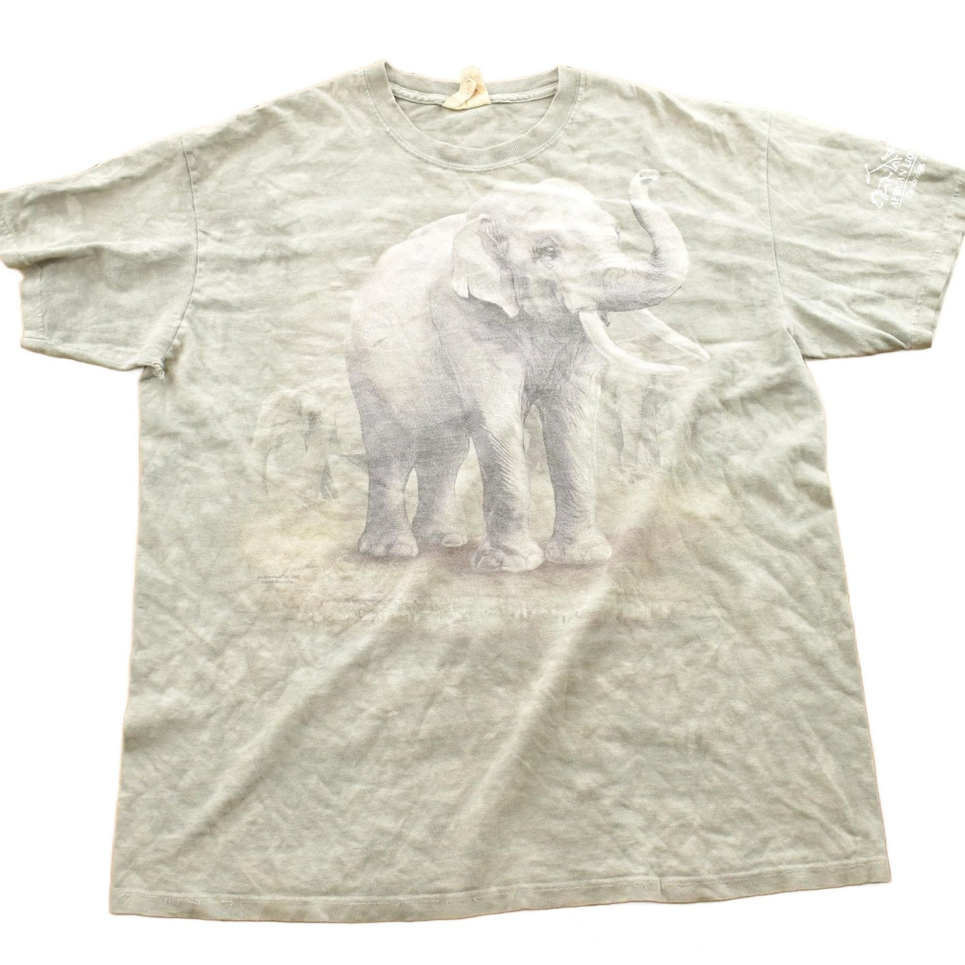 Vintage 1990s African Lion Safari Elephant Theme Graphic T-Shirt Men's Large from propervintagecanada