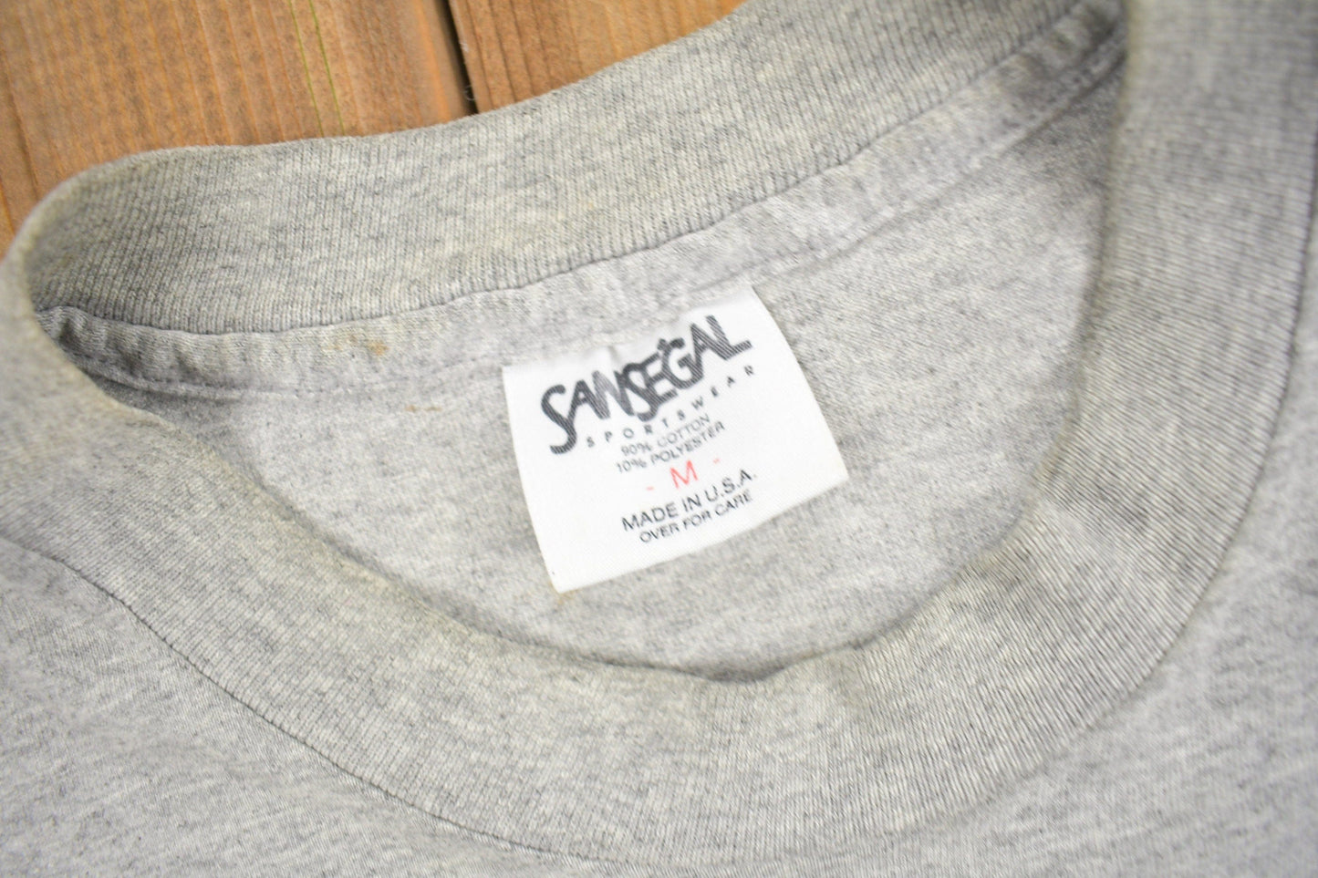 Vintage 1990s Alaska Bald Eagle Graphic T-Shirt Men's M from propervintagecanada