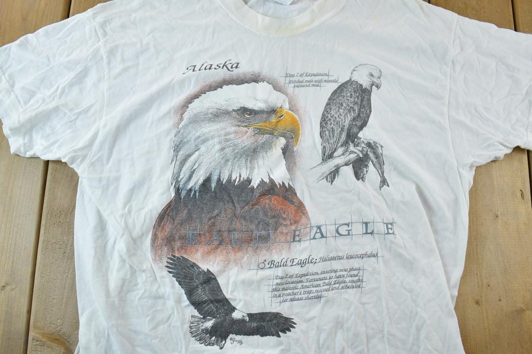Vintage 1990s Alaska Bald Eagle Souvenir Single Stitch Graphic Print T-Shirt Men's Large from propervintagecanada