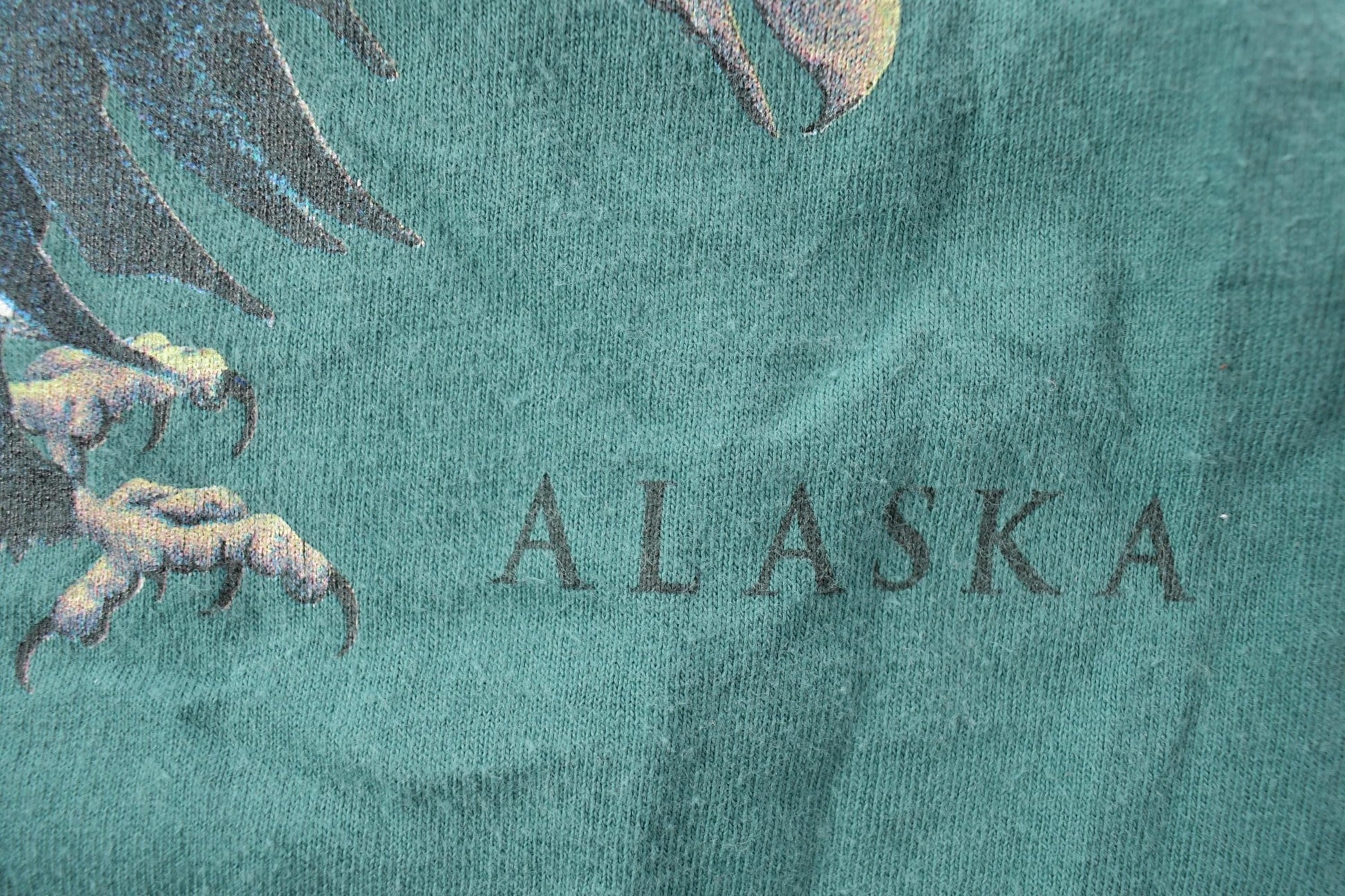 Vintage 1990s Alaska Bald Eagle Theme Graphic T-Shirt Men's XL from propervintagecanada