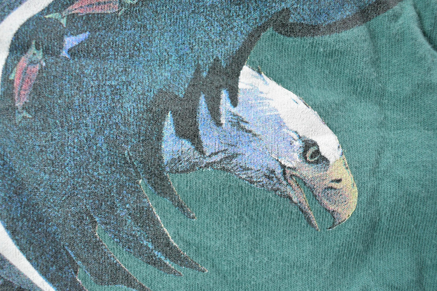 Vintage 1990s Alaska Bald Eagle Theme Graphic T-Shirt Men's XL from propervintagecanada