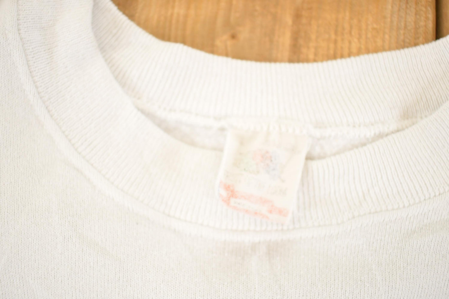 Vintage 1990s Alaska Fishing Souvenir Crewneck Sweatshirt Men's M from propervintagecanada
