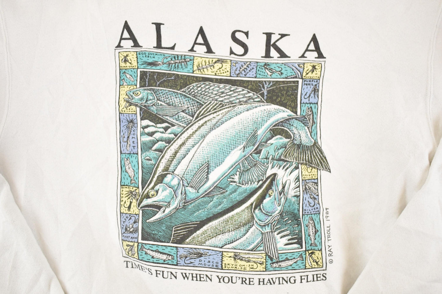 Vintage 1990s Alaska Fishing Souvenir Crewneck Sweatshirt Men's M from propervintagecanada