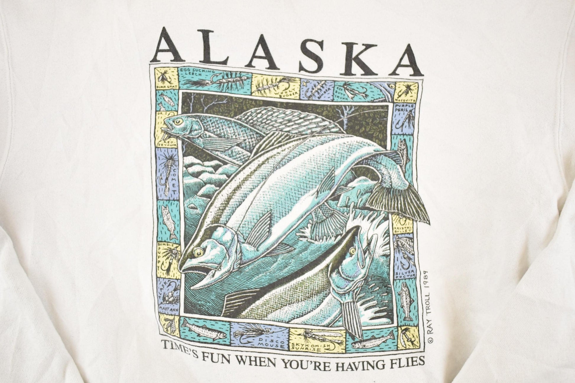 Vintage 1990s Alaska Fishing Souvenir Crewneck Sweatshirt Men's M from propervintagecanada
