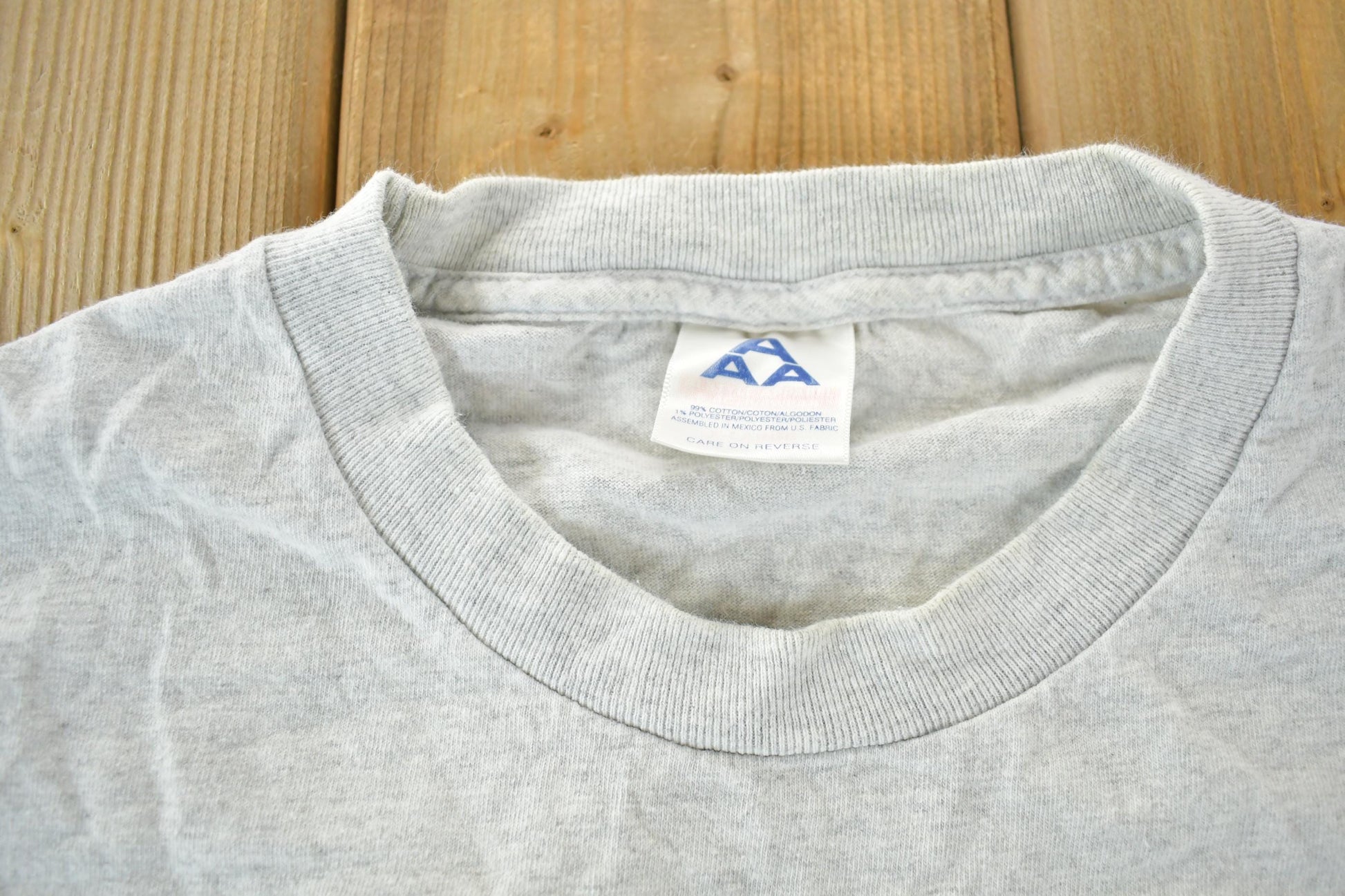 Vintage 1990s Alaska Outdoors T-Shirt Men's XL from propervintagecanada