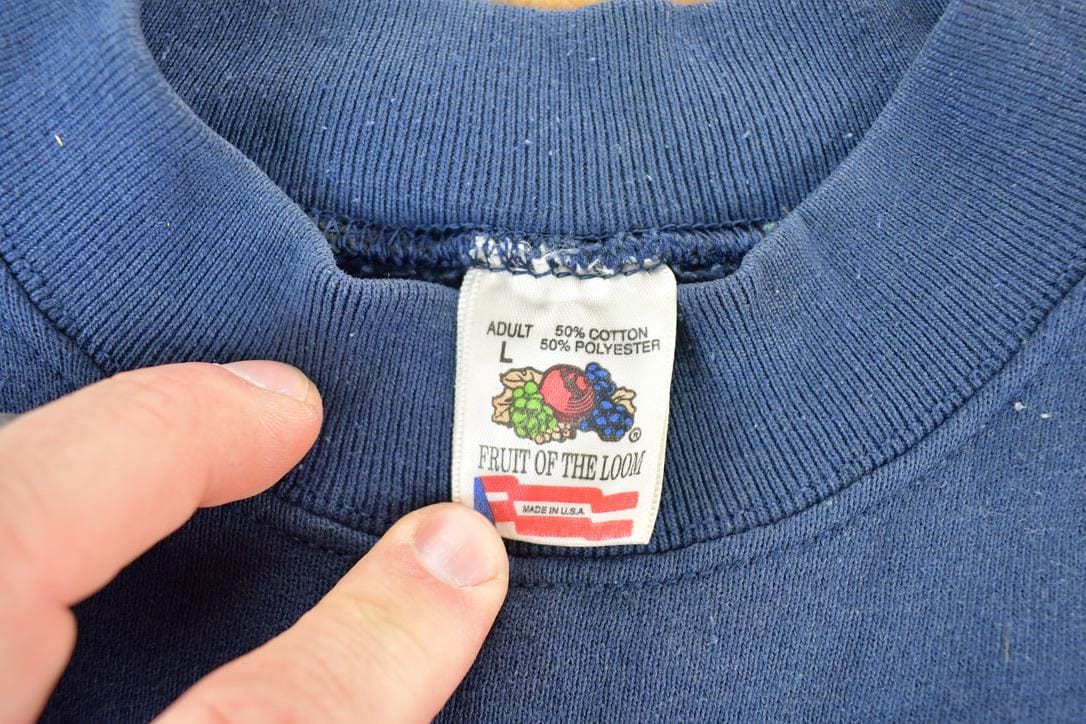 Vintage 1990s Alaska Stars Souvenir Crewneck Sweatshirt Made In USA Men's Large from propervintagecanada