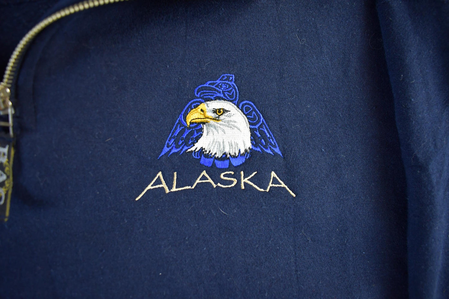 Vintage 1990s Alaska Travel Quarter Zip Sweatshirt Men's XL from propervintagecanada