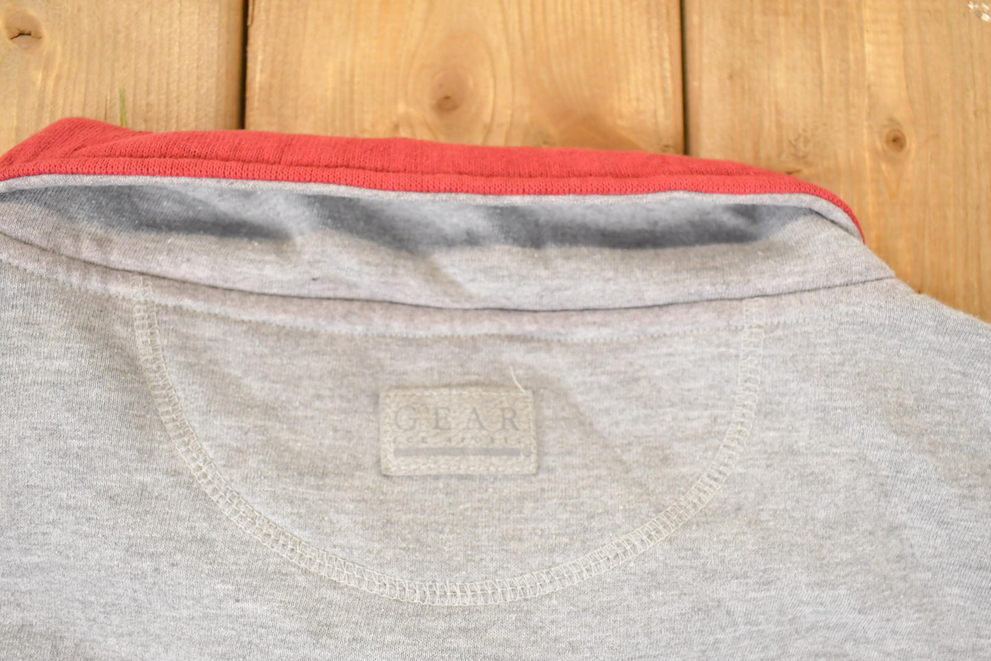 Vintage 1990s Alaska Wilderness Graphic Print Collared Heavyweight Sweatshirt Men's L from propervintagecanada