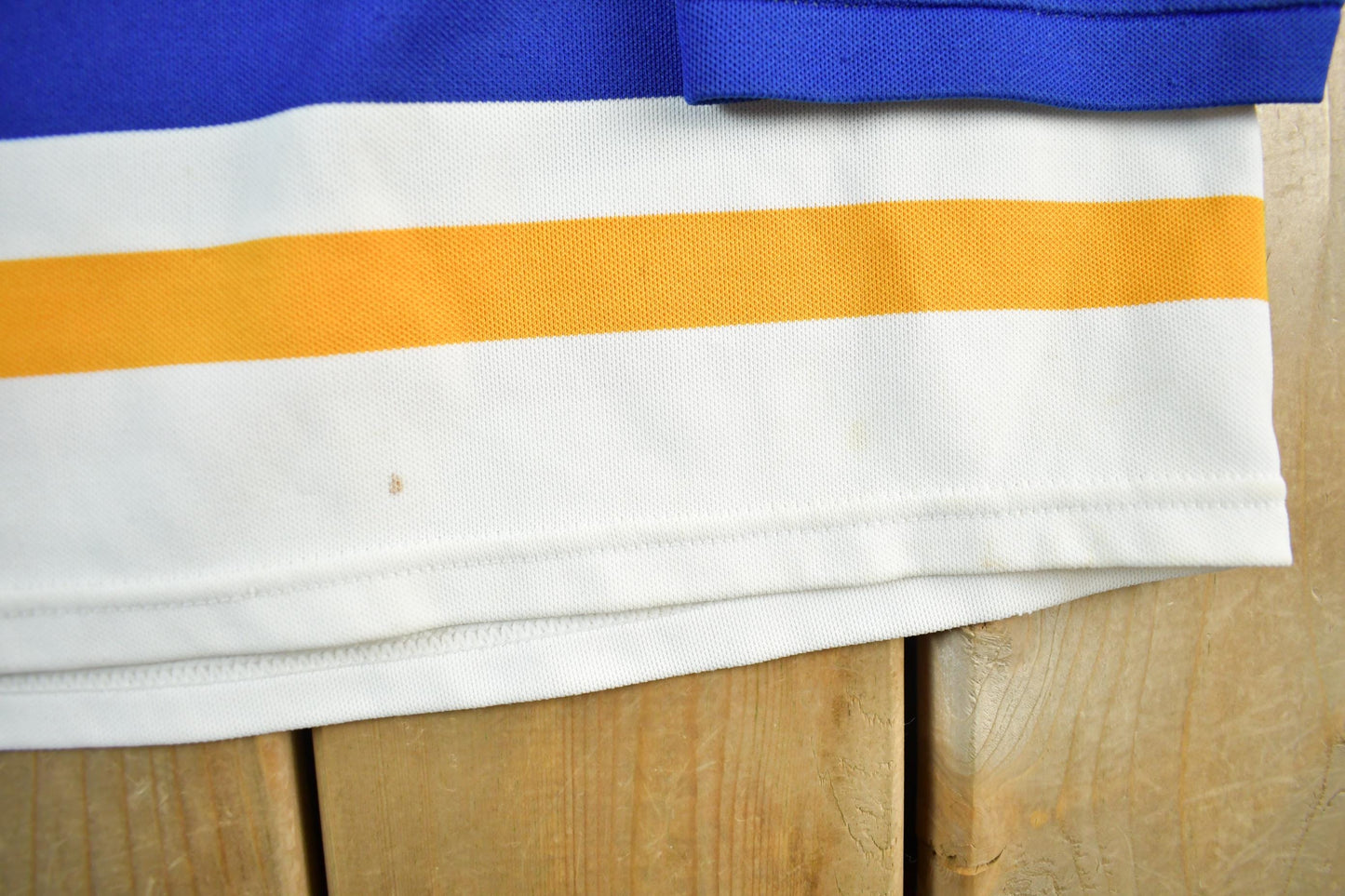 Vintage 1990s Alexander Mogilny Buffalo Sabres NHL CCM Maska Hockey Jersey Men's L from propervintagecanada