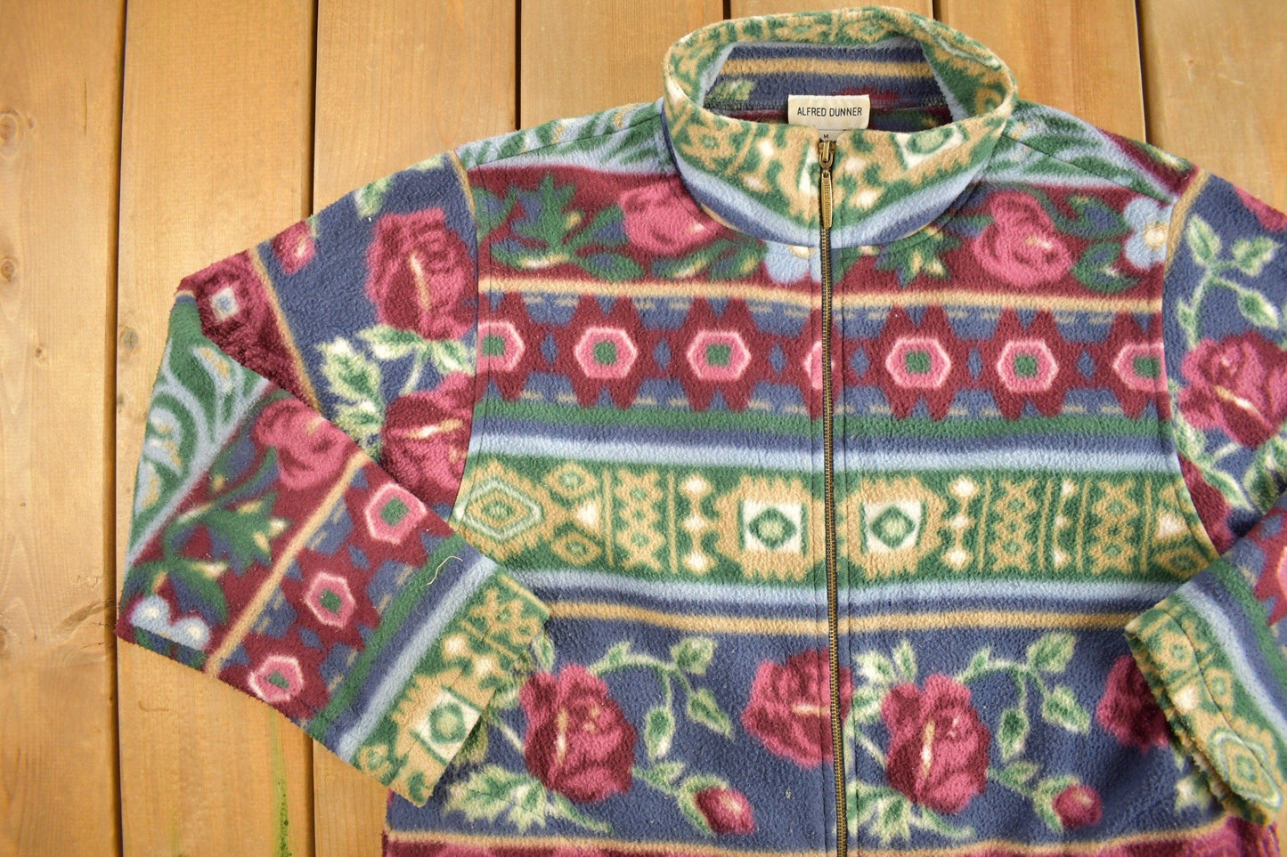 Vintage 1990s Alfred Dunner Abstract Floral Pattern Graphic Fleece Zip Up Sweater Men's Medium from propervintagecanada