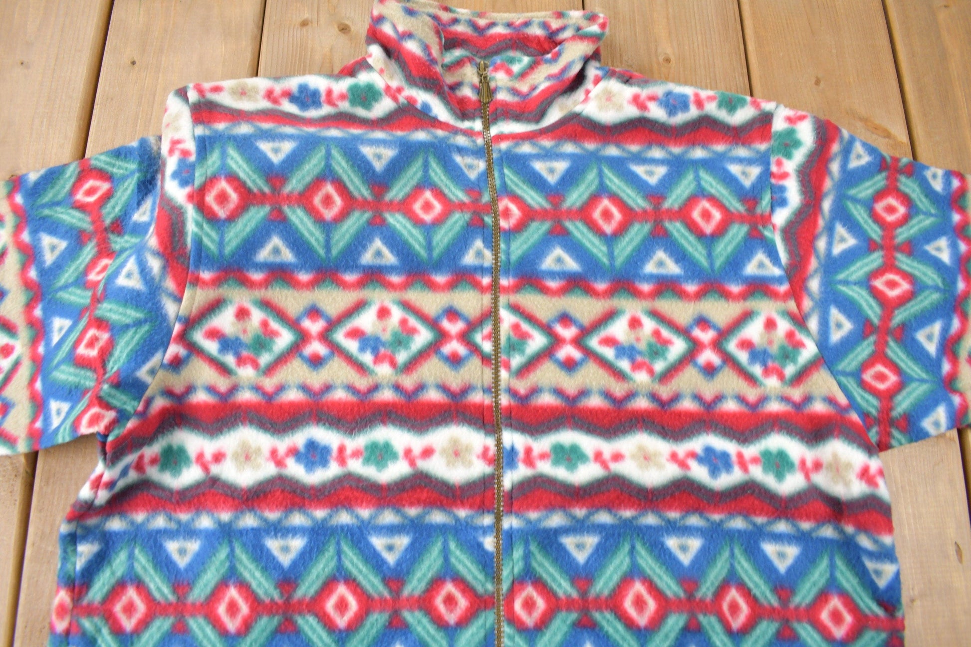 Vintage 1990s Alfred Dunner All Over Print Zip Up Fleece Sweater Size Woman's Medium from propervintagecanada