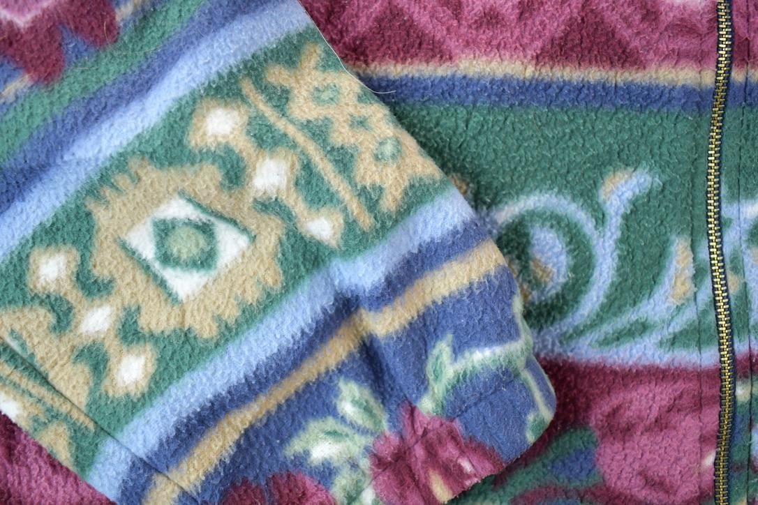 Vintage 1990s Alfred Dunner Fleece Sweater Men's Large from propervintagecanada