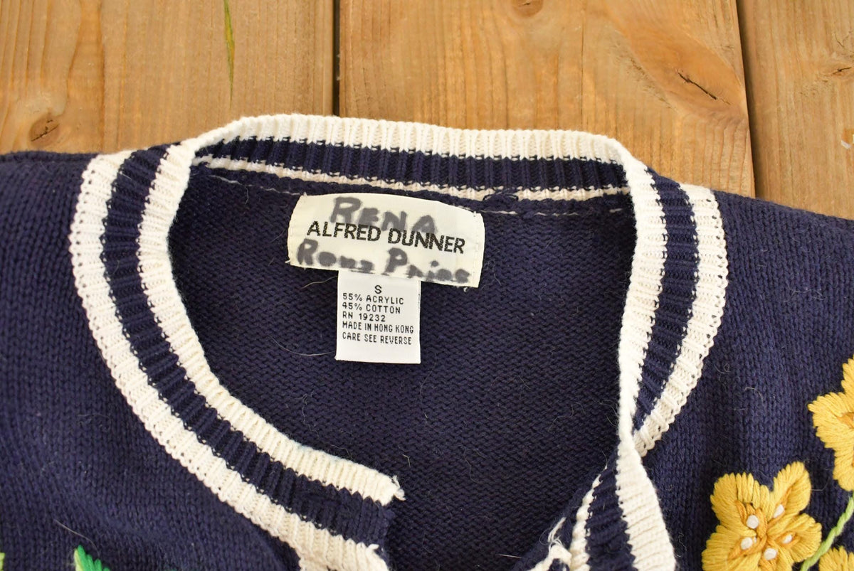 Vintage 1990s Alfred Dunner Floral Knit Cardigan Sweater Women's S from propervintagecanada