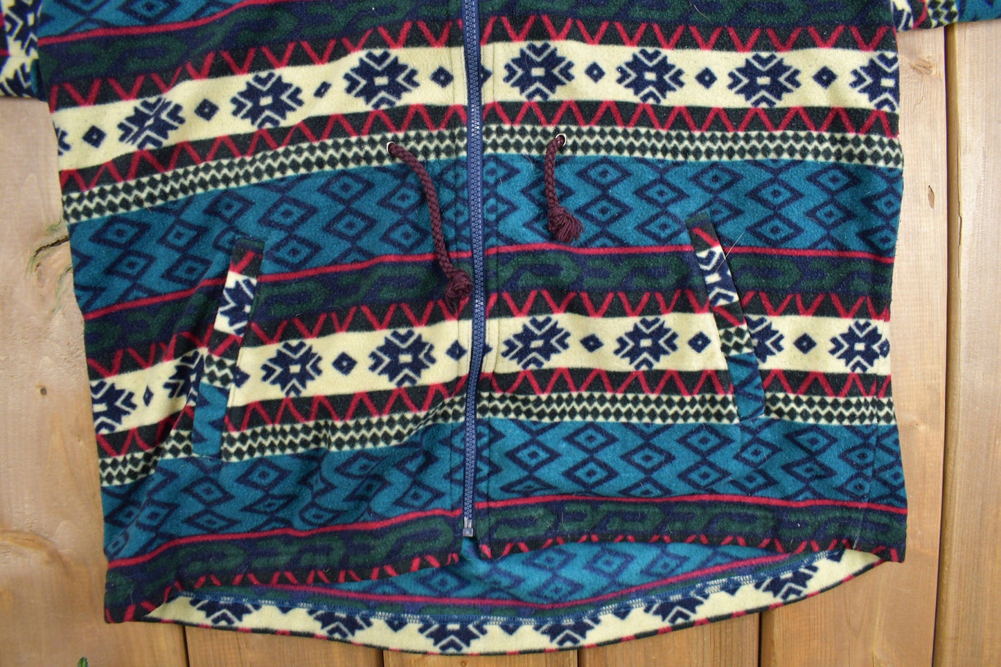 Vintage 1990s All Over Aztec Pattern Fleece Sweater Men's XL from propervintagecanada