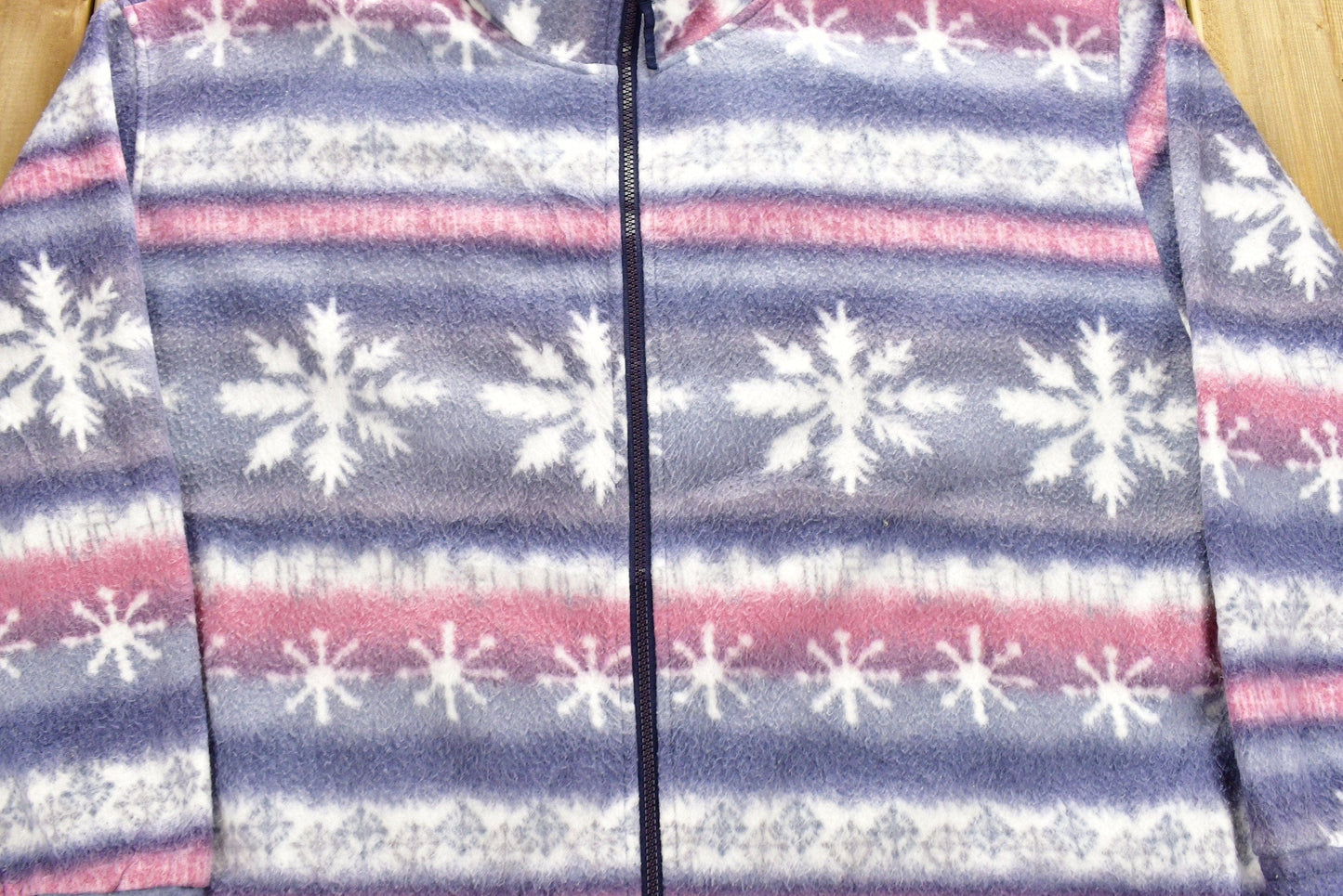 Vintage 1990s All Over Graphic Fleece Sweater Men's 3XL from propervintagecanada