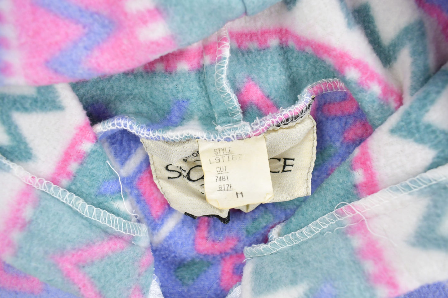 Vintage 1990s All Over Pattern Hooded Fleece Sweater Women's L from propervintagecanada