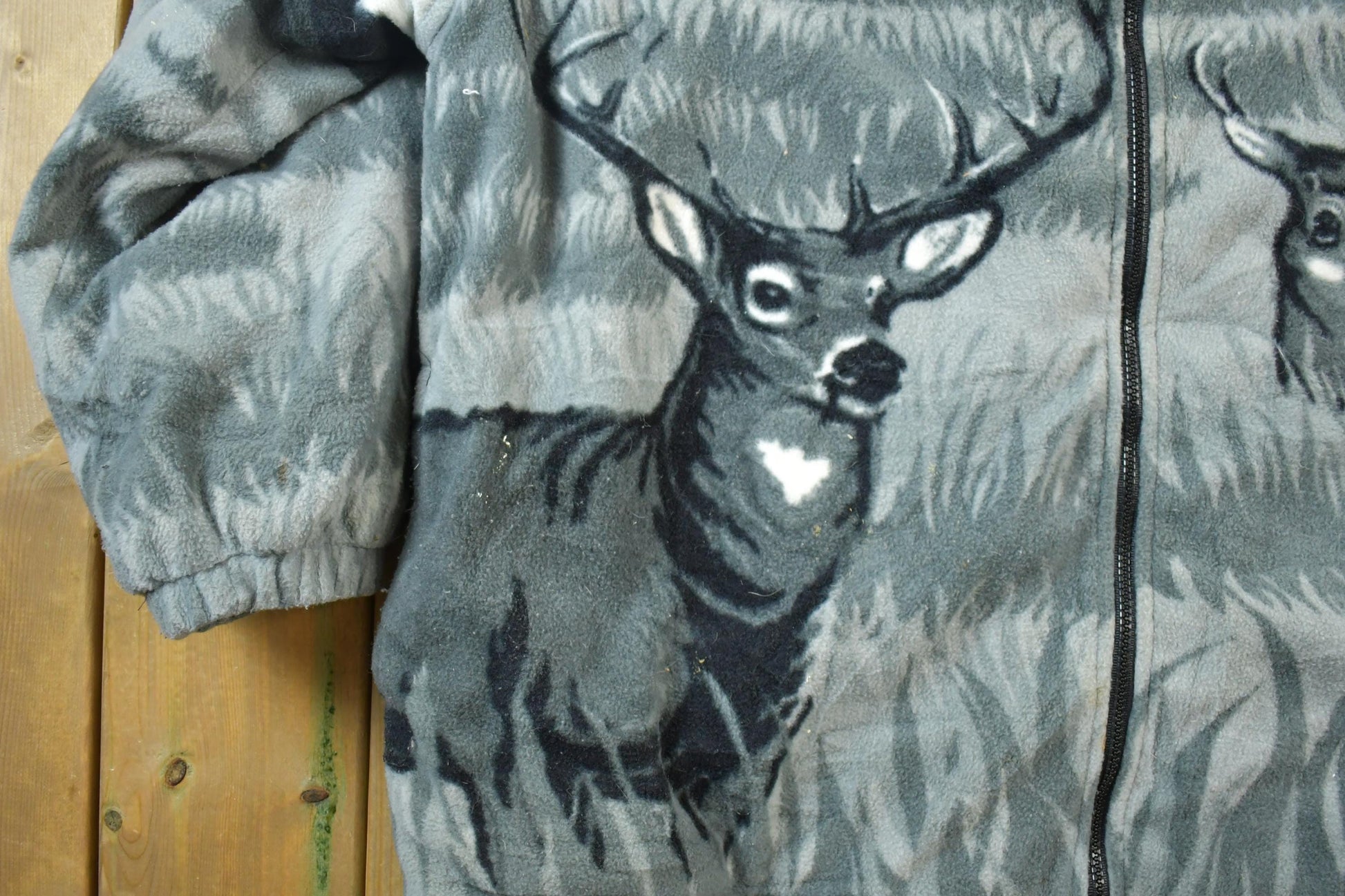 Vintage 1990s All Over Print Big Buck Deer Fleece Sweater Men's 2XL from propervintagecanada