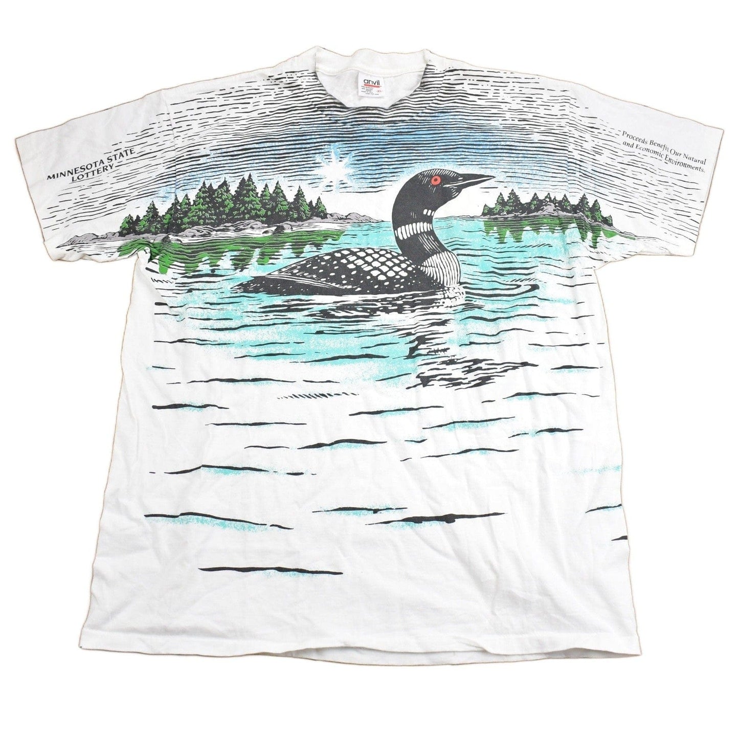 Vintage 1990s All Over Print Duck Theme T Shirt Men's XL from propervintagecanada