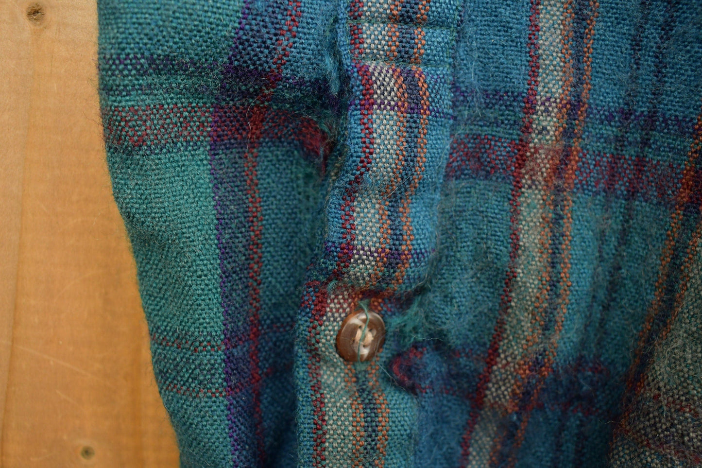 Vintage 1990s Allen Wickfield Plaid Wool Flannel Button Up Shirt Men's XL from propervintagecanada