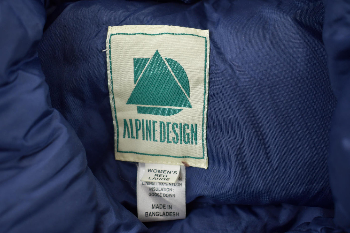 Vintage 1990s Alpine Design Puffer Jacket Men's Large from propervintagecanada