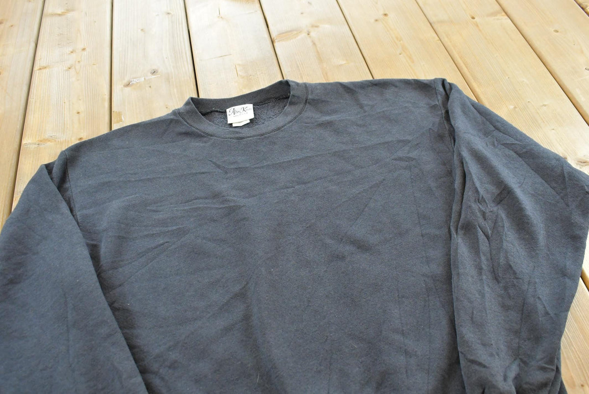 Vintage 1990s Alter Knits Blank Black Crewneck Sweatshirt Men's M / Made in USA / Streetwear / 90s Sweater / Street Style from propervintagecanada