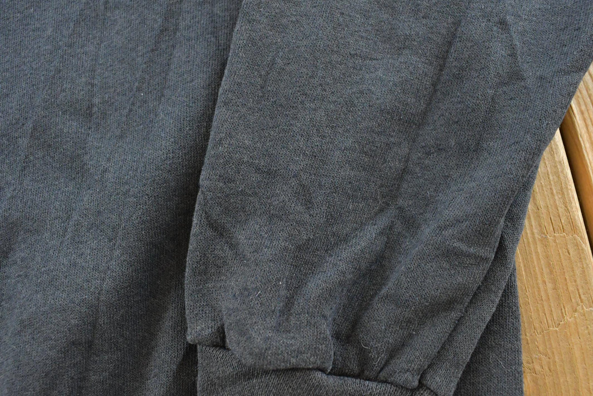 Vintage 1990s Alter Knits Blank Black Crewneck Sweatshirt Men's M / Made in USA / Streetwear / 90s Sweater / Street Style from propervintagecanada