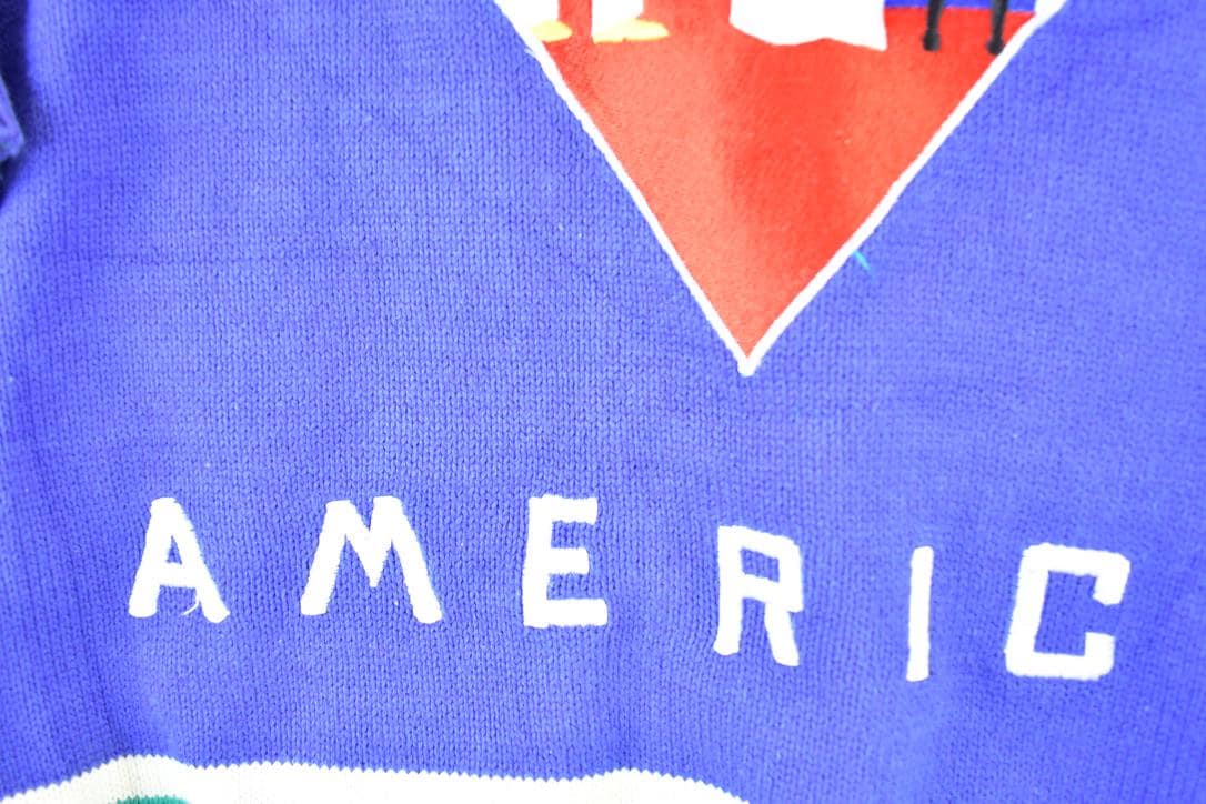 Vintage 1990s America Knit Boat Watching Collared Crewneck Sweater Mens S from propervintagecanada