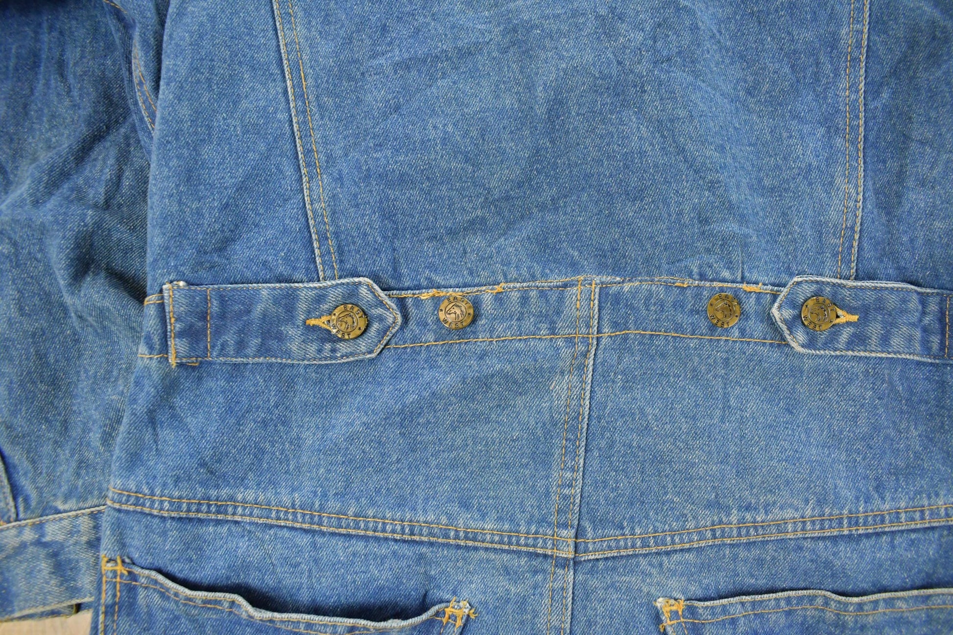 Vintage 1990s American Beauties Denim Jean Jacket Women's Large from propervintagecanada