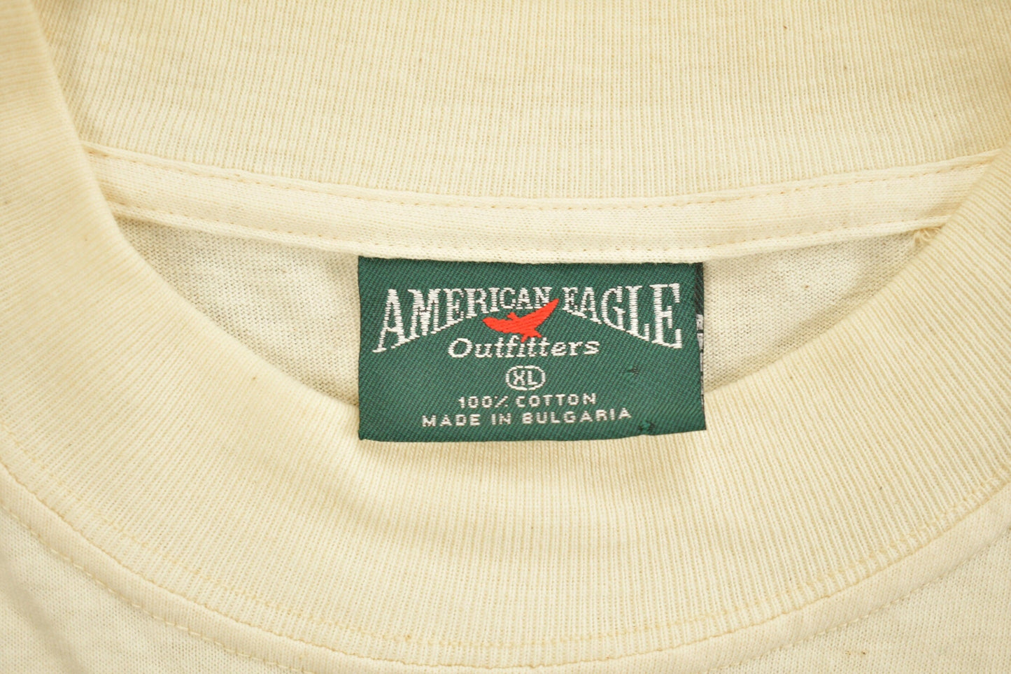 Vintage 1990s American Eagle Outfitters Sunflower Graphic T Shirt Men's XL from propervintagecanada