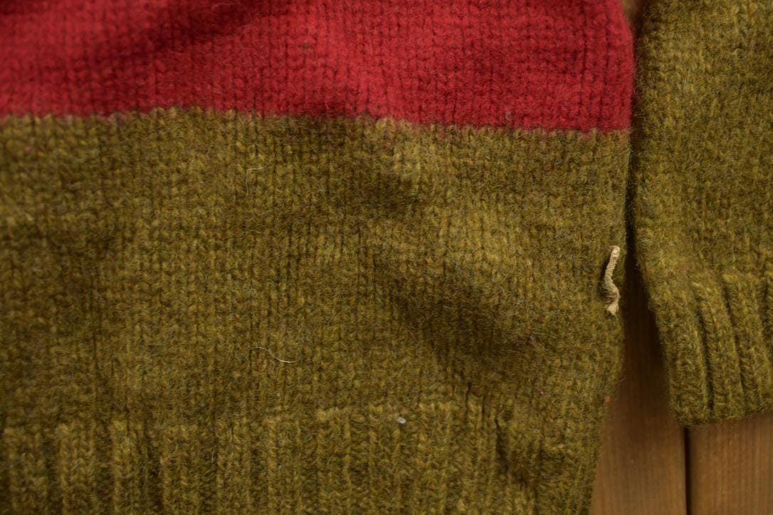 Vintage 1990s American Eagle Striped Knitted Sweater Men's L from propervintagecanada