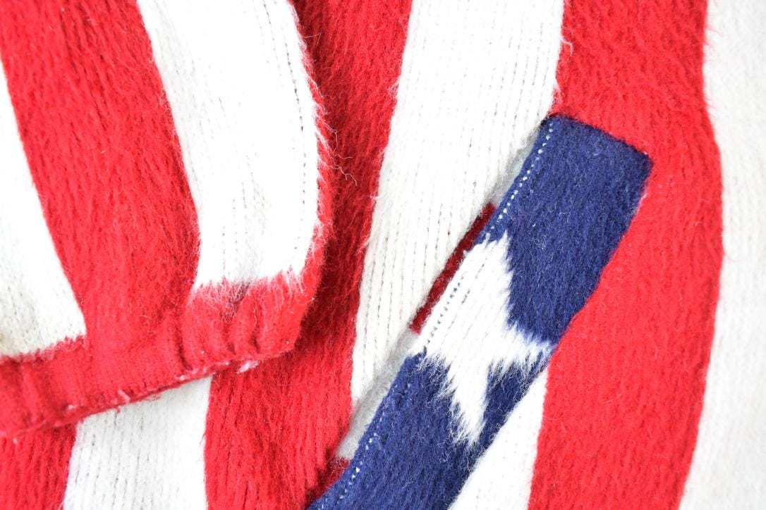 Vintage 1990s American Flag Wool Knit Hoodie Sweater Mens M from propervintagecanada
